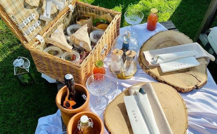 Picnic on the golf course